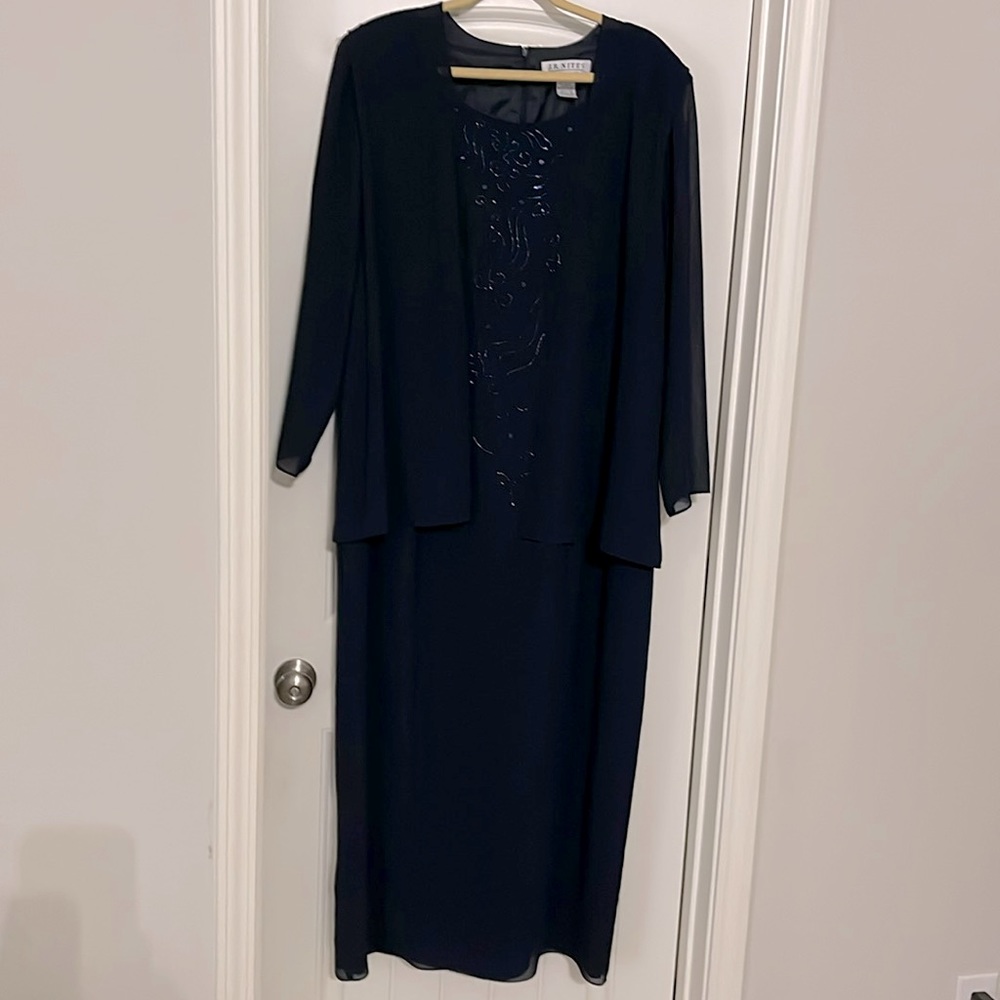 Elegant dress for special occasions